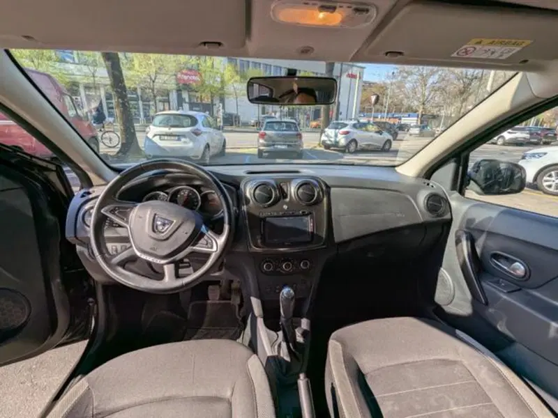 Dacia Sandero usata a Parma (11)