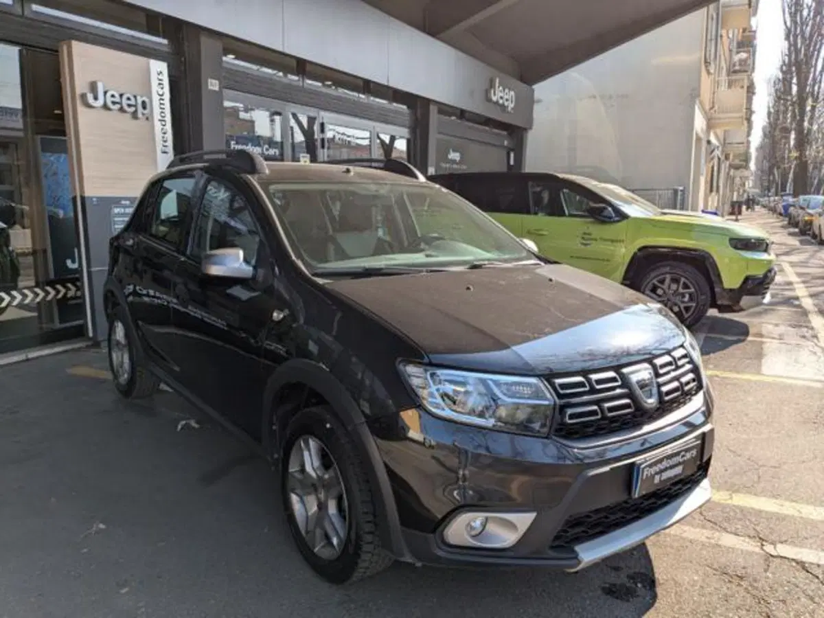 Dacia Sandero usata a Parma (5)