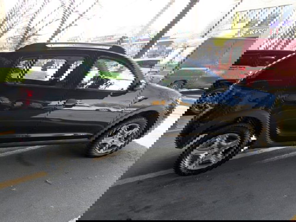 Dacia Sandero usata a Parma (6)