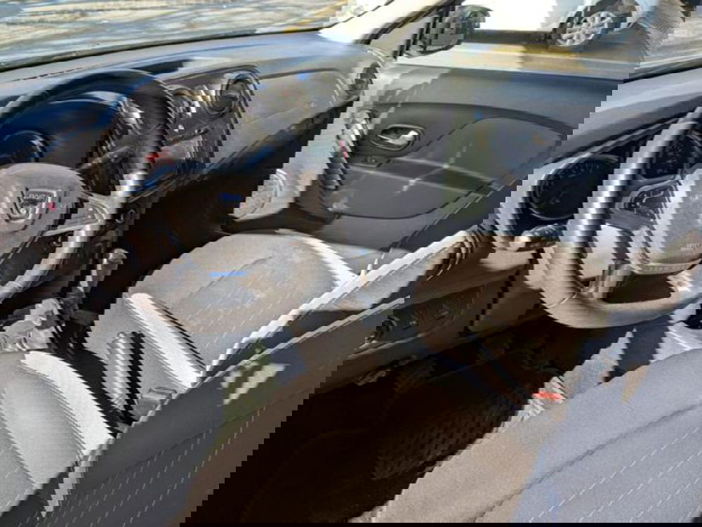 Dacia Sandero usata a Parma (9)