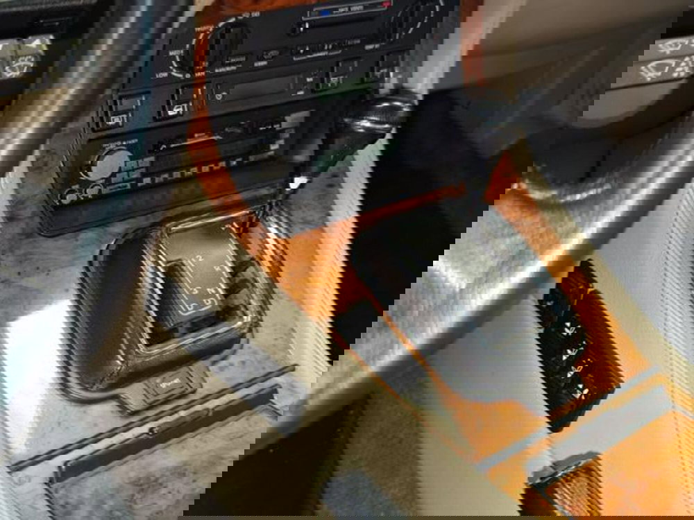 Jaguar Daimler usata a Varese (13)