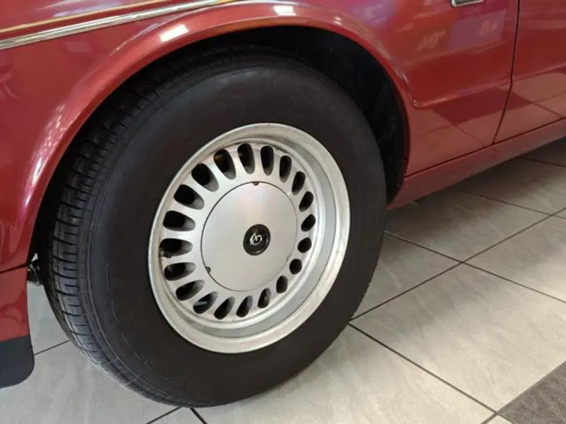 Jaguar Daimler usata a Varese (5)