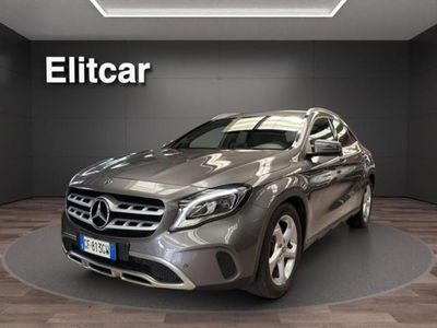 Mercedes-Benz GLA SUV 180 Sport del 2019 usata a Magenta