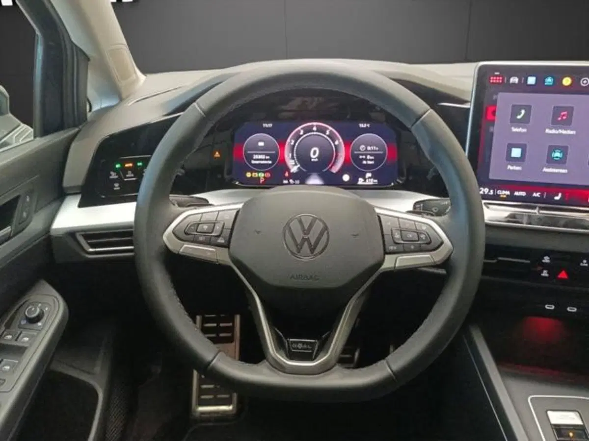 Volkswagen Golf usata a Milano (9)