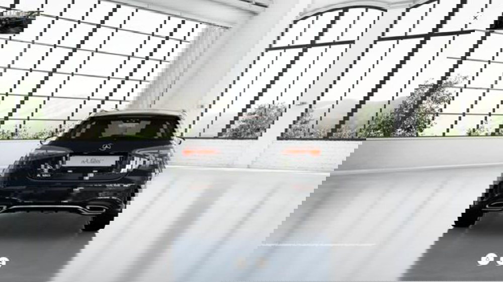 Mercedes-Benz Classe A Sedan usata a Milano (7)