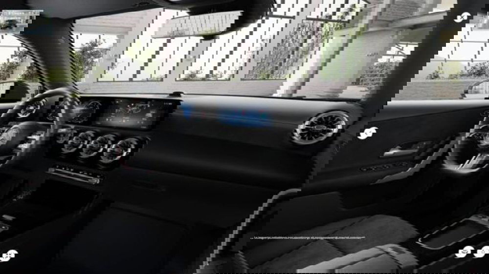 Mercedes-Benz Classe A Sedan usata a Milano (9)