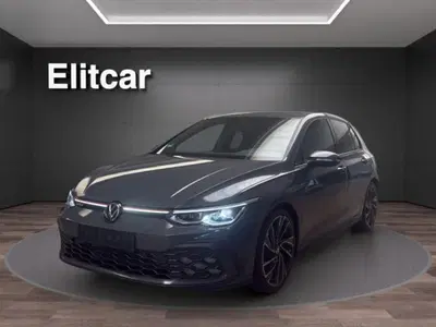 Volkswagen Golf 2.0 TSI GTI DSG del 2024 usata a Magenta
