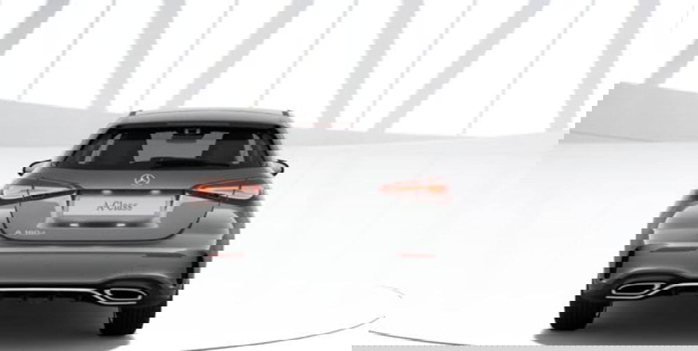 Mercedes-Benz Classe A Sedan usata a Milano (6)