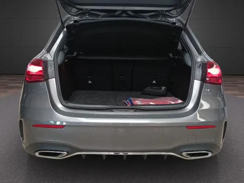 Mercedes-Benz Classe A Sedan usata a Milano (19)