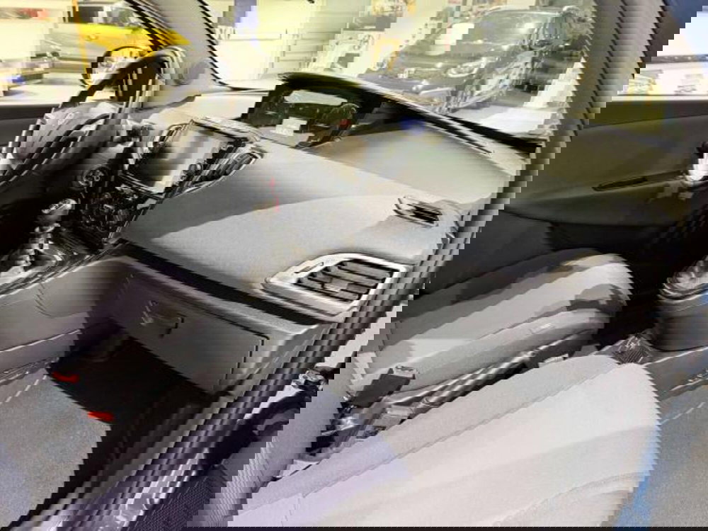 Lancia Ypsilon usata a Savona (12)