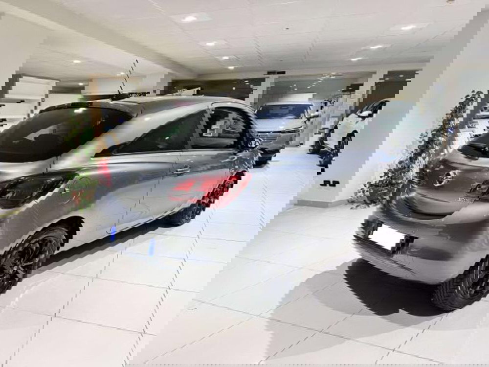 Opel Corsa Coupé usata a Savona (6)