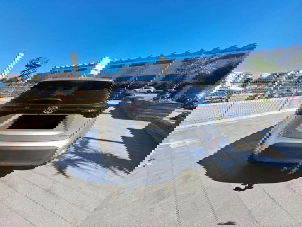 Toyota Yaris Cross usata a Savona (5)