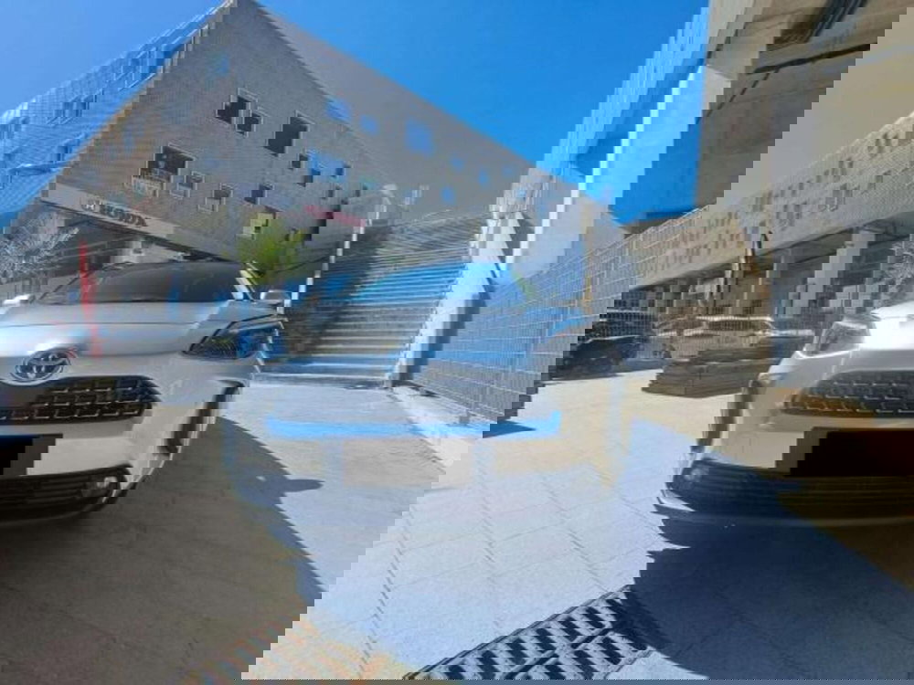 Toyota Yaris Cross usata a Savona (8)