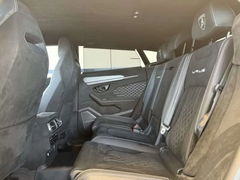 Lamborghini Urus usata a Torino (6)