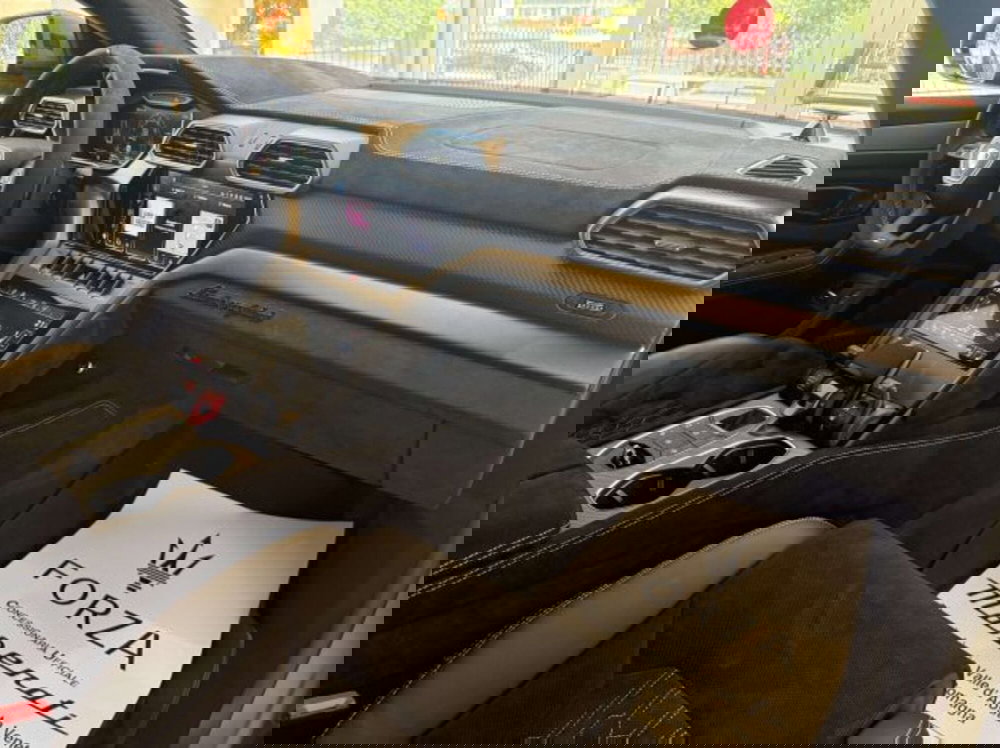 Lamborghini Urus usata a Torino (9)