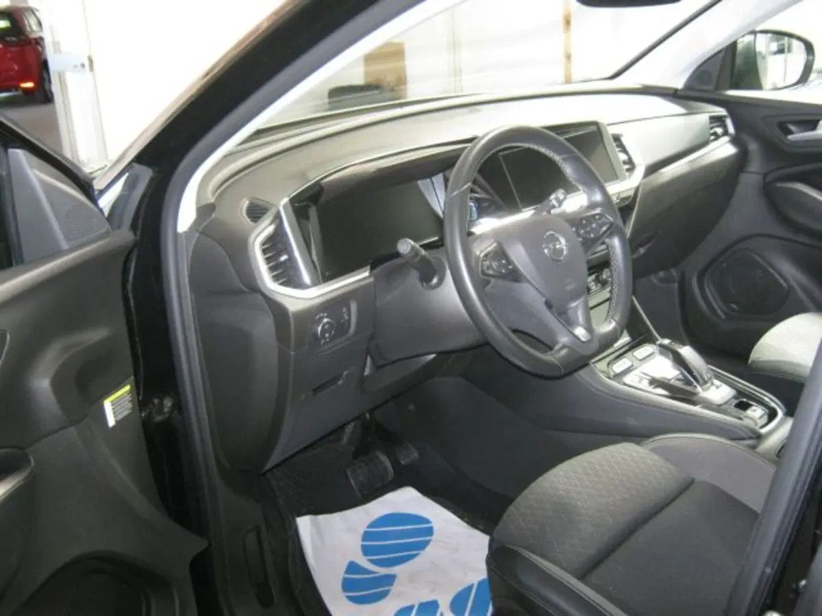 Opel Grandland usata a Fermo (6)