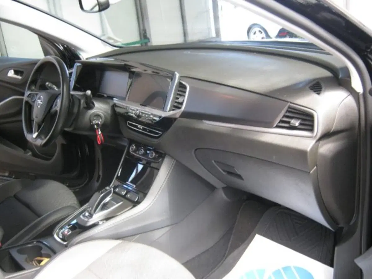 Opel Grandland usata a Fermo (7)