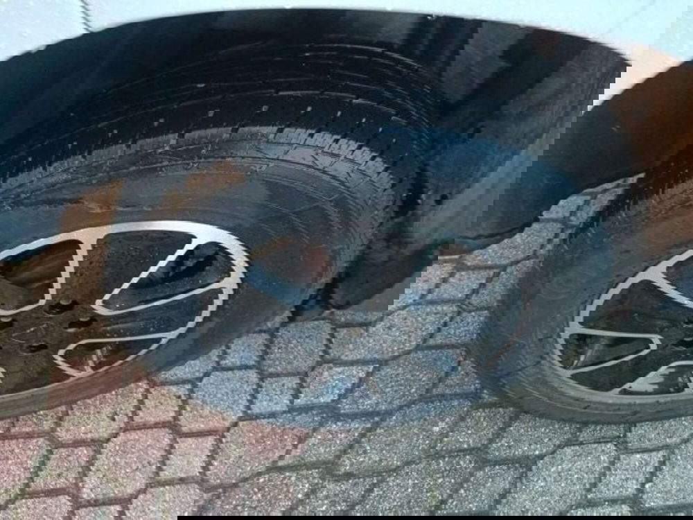 Dacia Duster usata a Firenze (18)