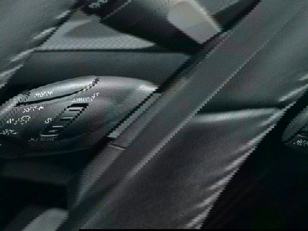 Peugeot 208 usata a Catania (19)