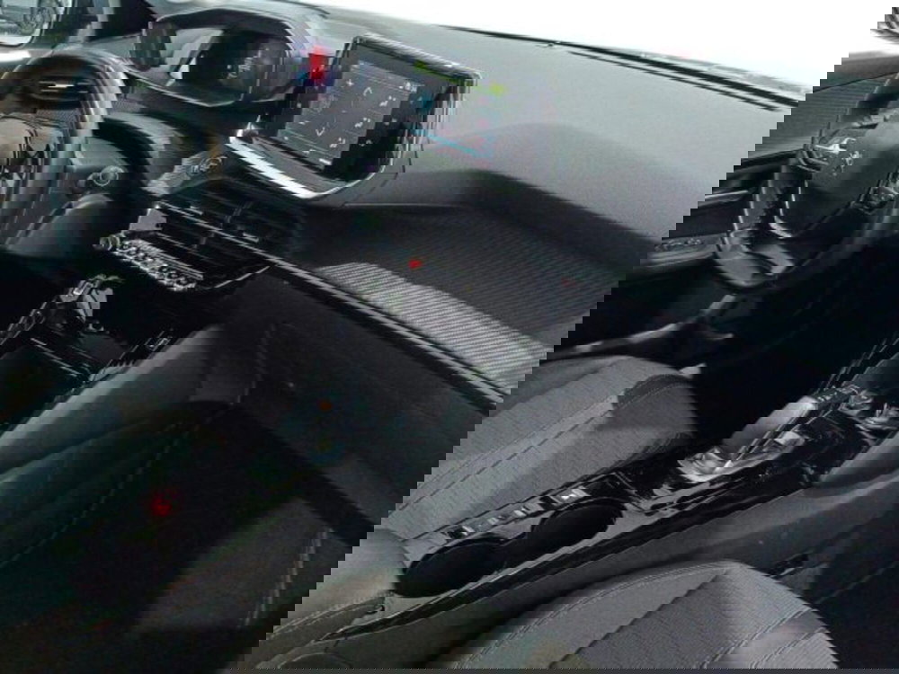 Peugeot 208 usata a Catania (9)