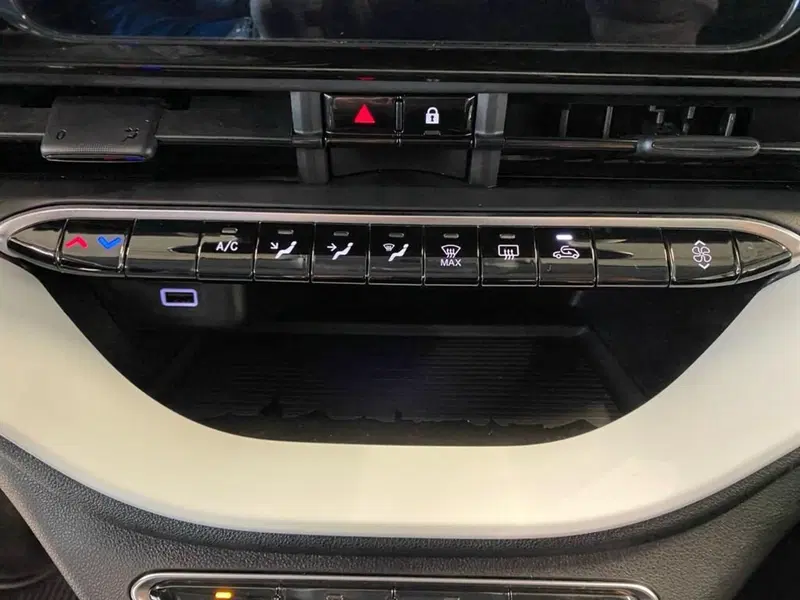 Fiat 500e usata a Torino (11)