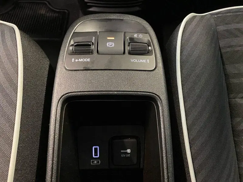 Fiat 500e usata a Torino (13)