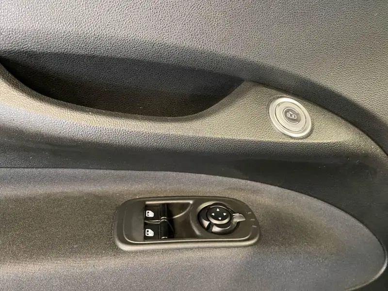 Fiat 500e usata a Torino (15)
