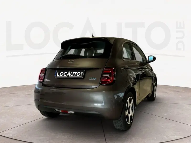 Fiat 500e usata a Torino (4)