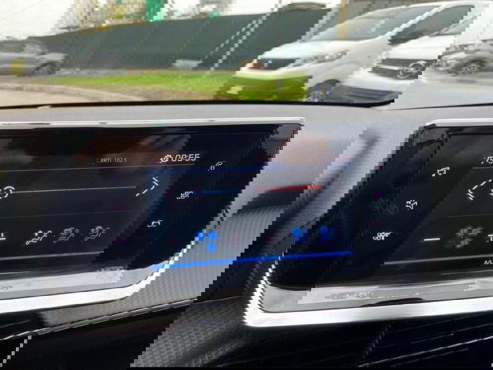 Peugeot 208 usata a Torino (11)