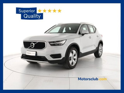 Volvo XC40 T3 Momentum Pro del 2022 usata a Modena