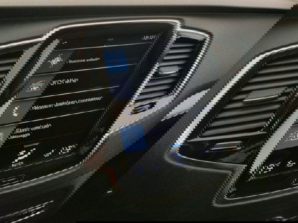 Volvo XC90 usata a Modena (14)