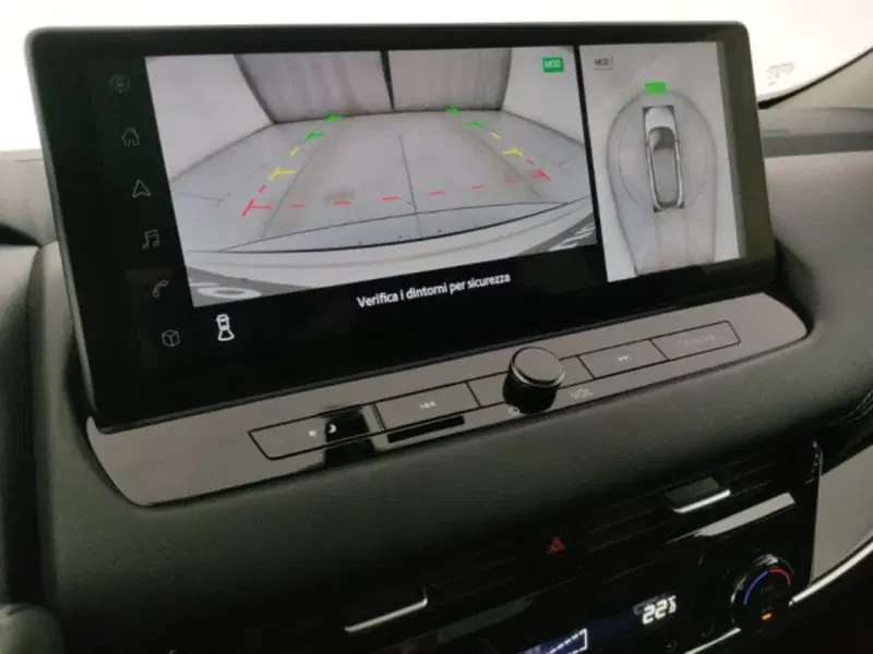 Nissan Qashqai usata a Modena (18)