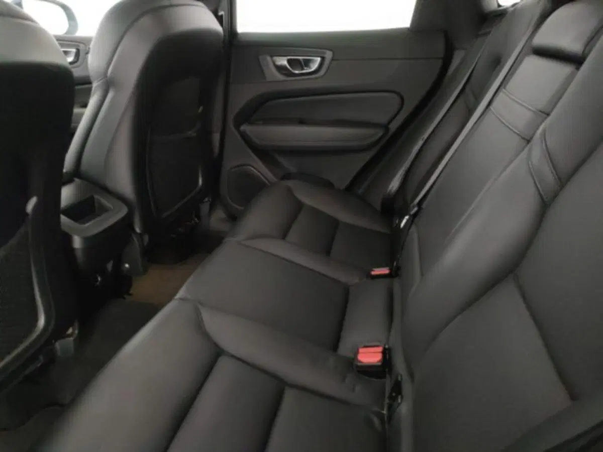 Volvo XC60 usata a Modena (10)