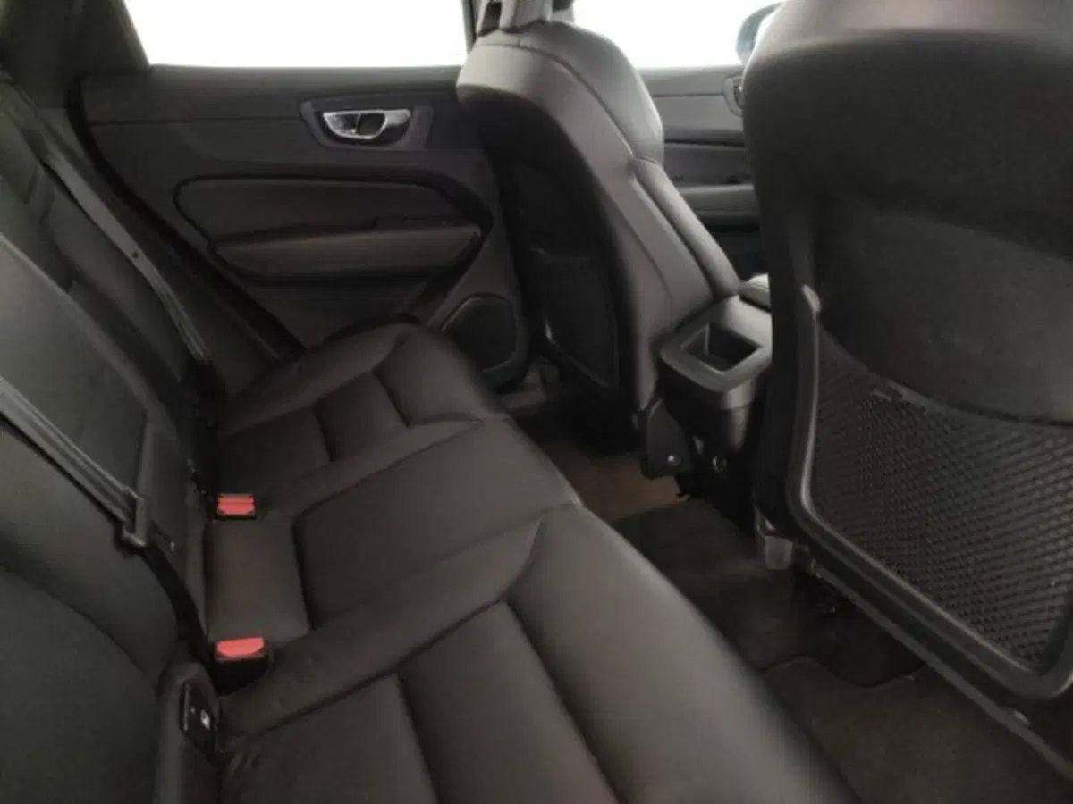 Volvo XC60 usata a Modena (11)