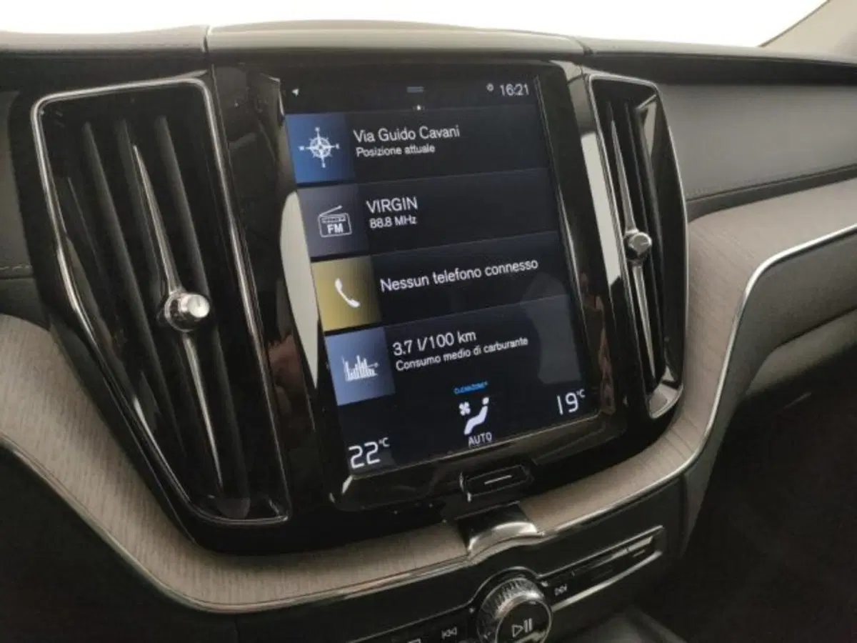 Volvo XC60 usata a Modena (14)