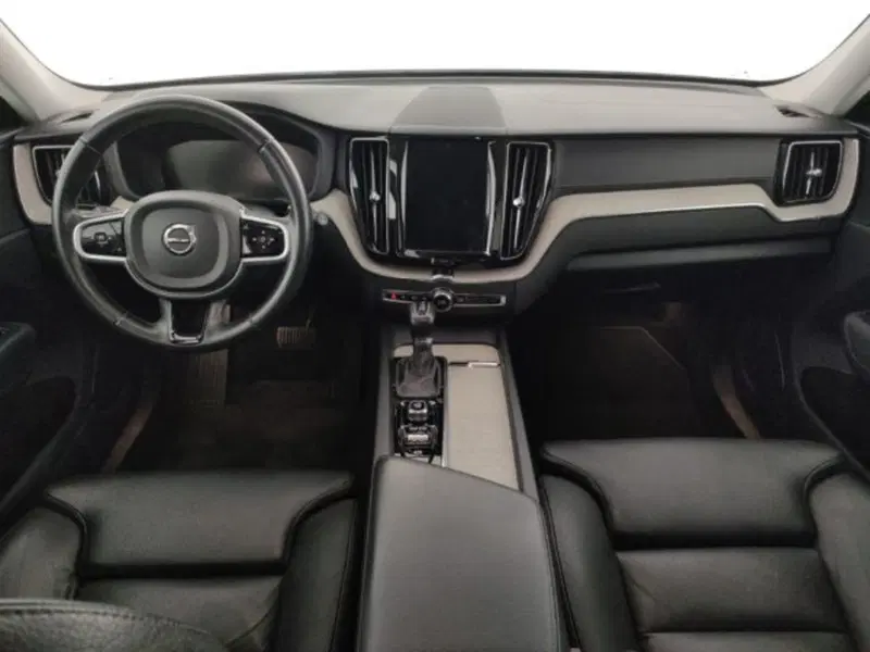 Volvo XC60 usata a Modena (9)