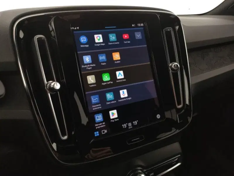 Volvo XC40 usata a Modena (16)