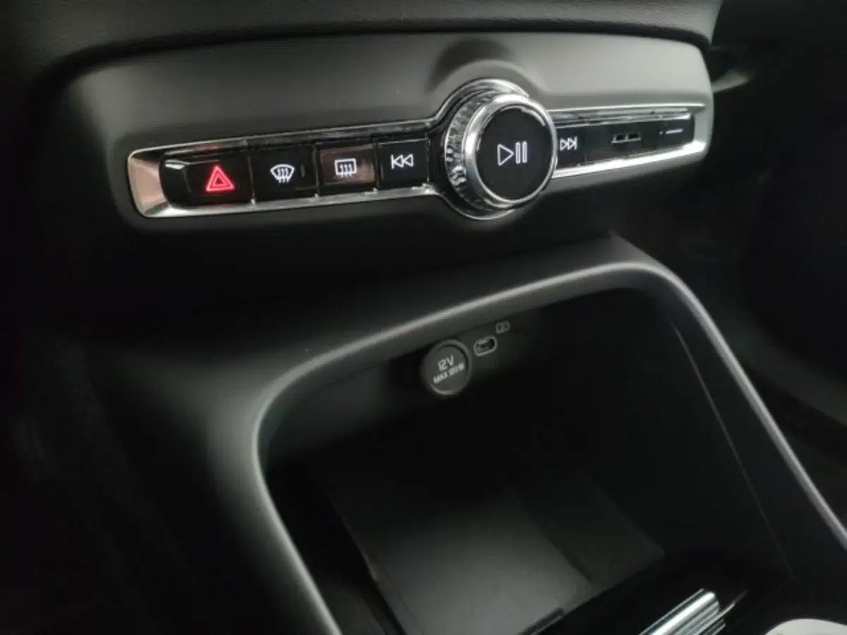 Volvo XC40 usata a Modena (19)