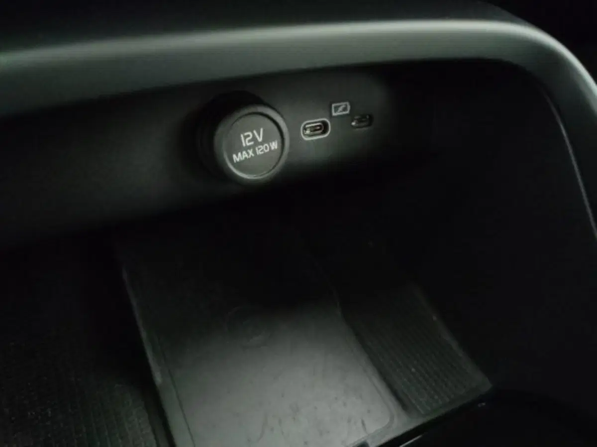Volvo XC40 usata a Modena (20)
