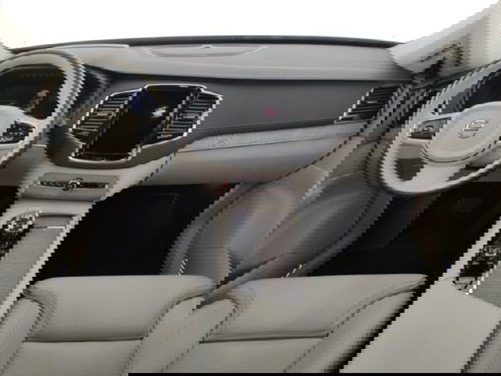 Volvo XC90 usata a Modena (16)