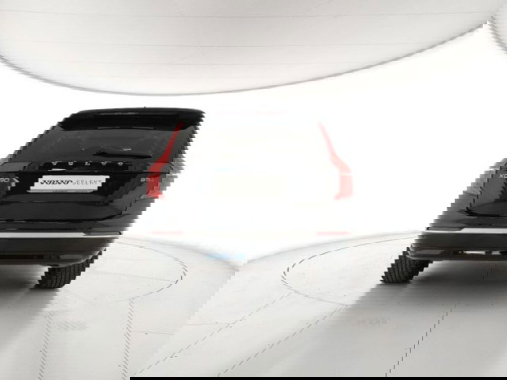 Volvo XC90 usata a Modena (3)