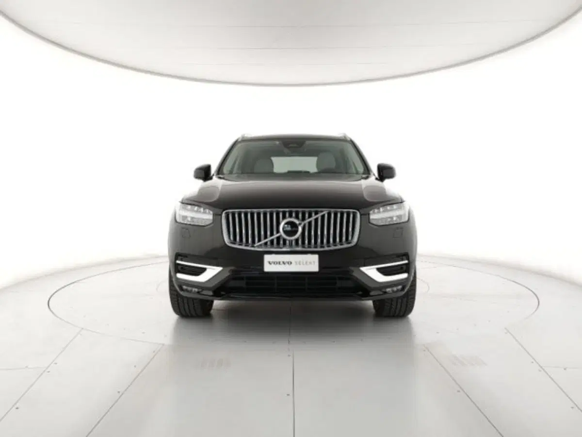 Volvo XC90 usata a Modena (6)