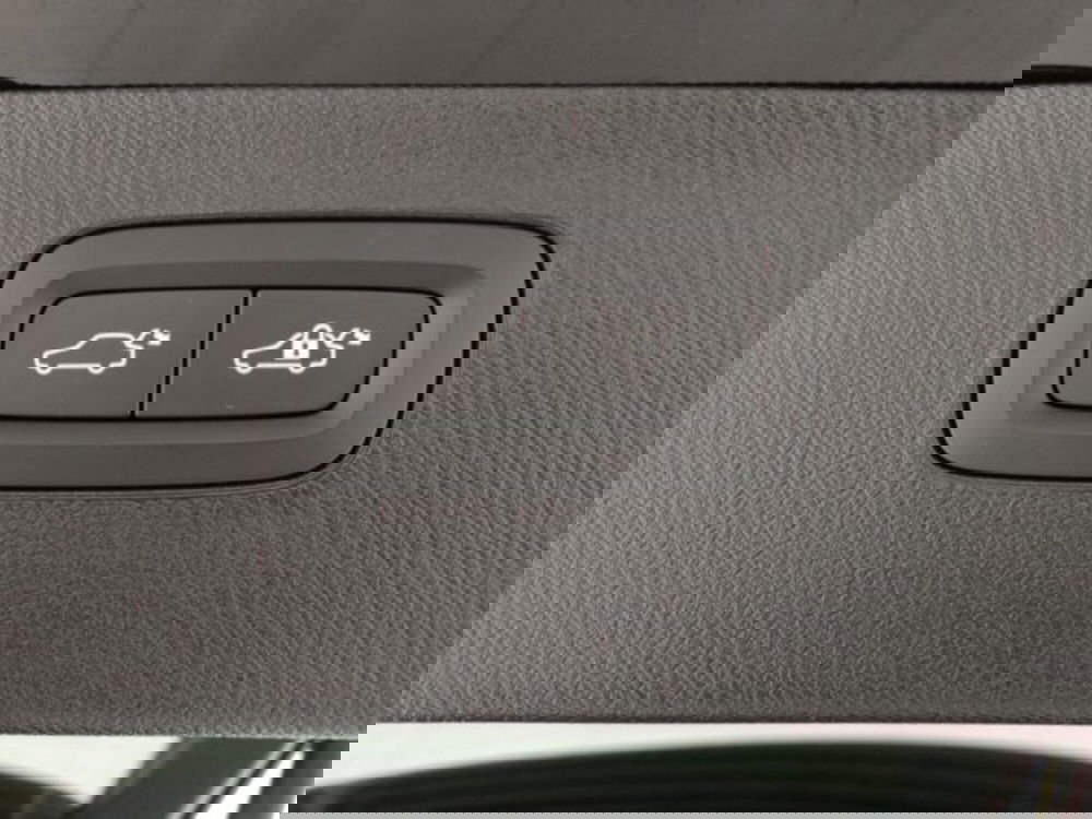 Volvo XC90 usata a Modena (8)