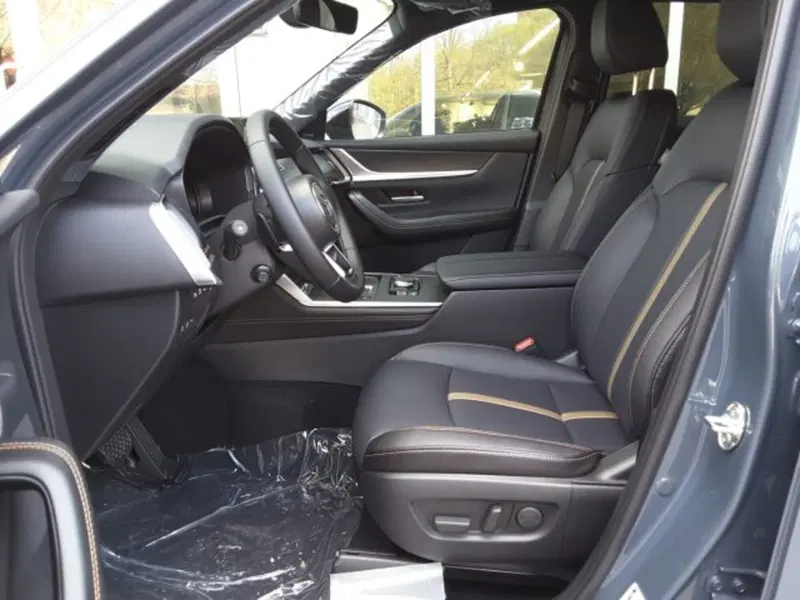 Mazda CX-60 nuova a Firenze (6)