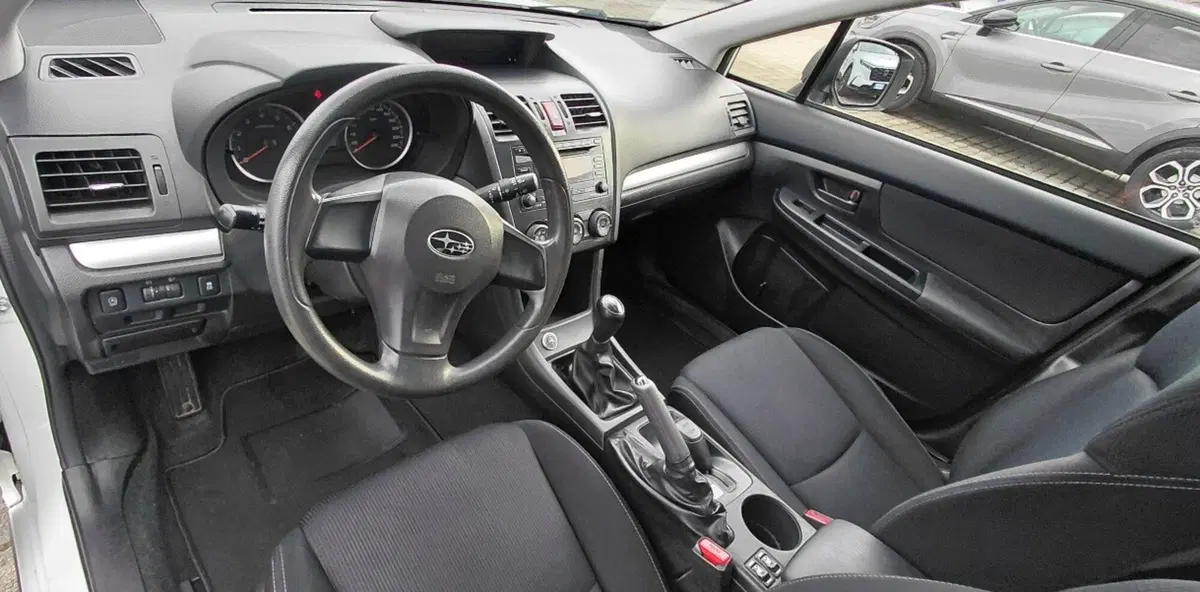 Subaru XV usata a Cosenza (13)