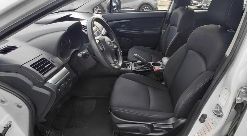 Subaru XV usata a Cosenza (15)