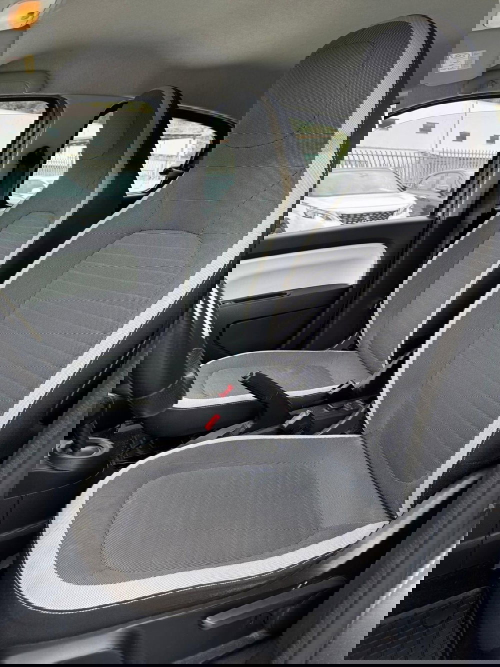 Renault Twingo usata a Cosenza (6)