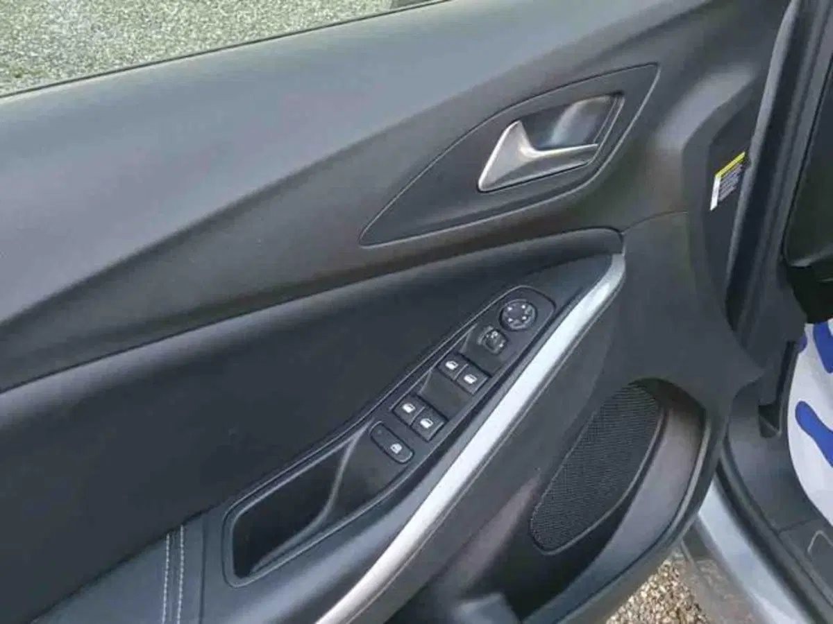 Opel Grandland usata a Torino (15)