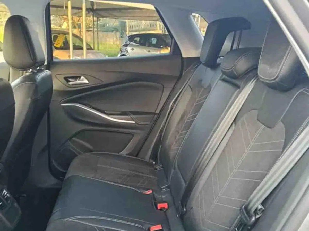 Opel Grandland usata a Torino (9)
