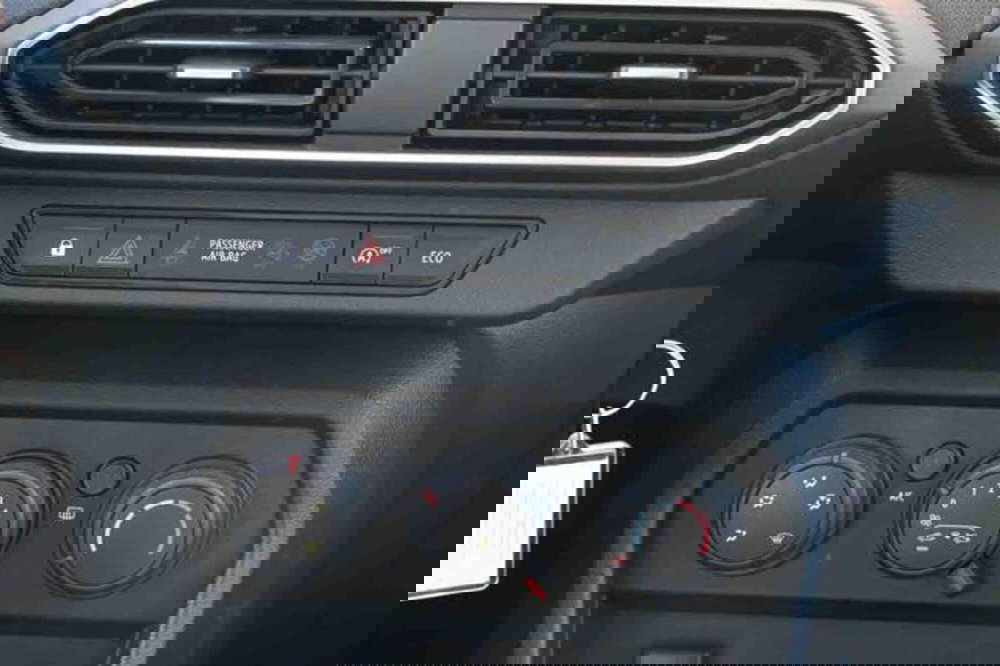 Dacia Logan usata a Torino (18)